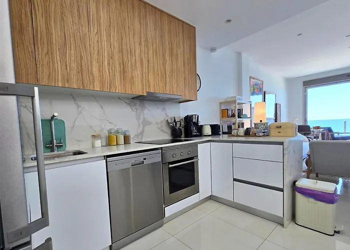 Vista Azul: Vistas Panoramicas Al Mar *